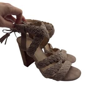 BCBG Generation sz 10, dressy, strappy high heels, sexy, special occasion S0408